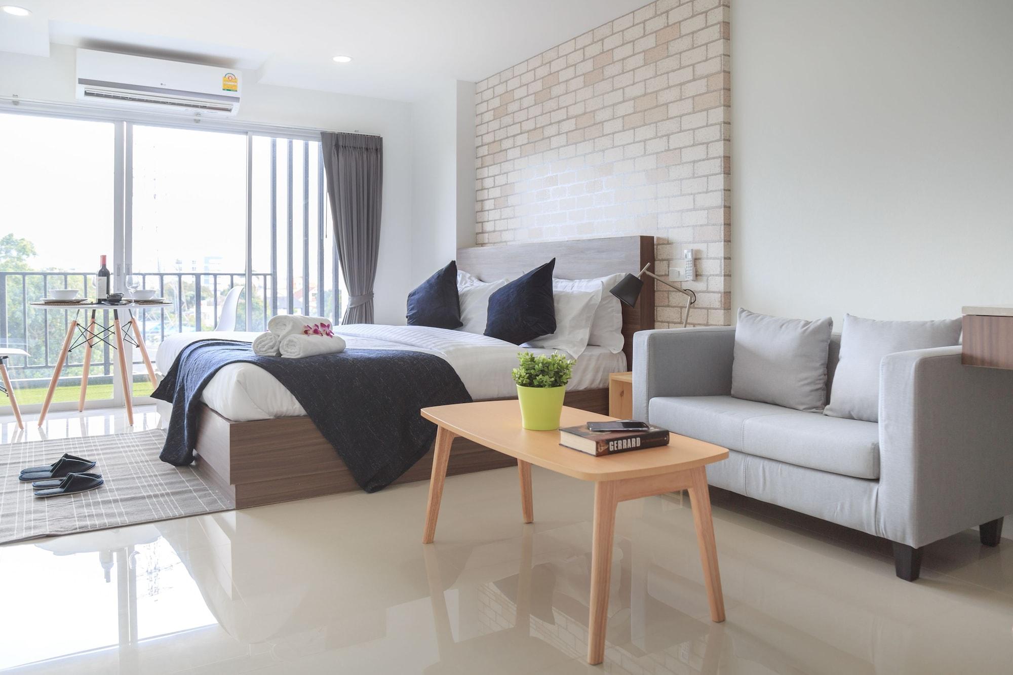 Q Space Residence Bangkok Dış mekan fotoğraf