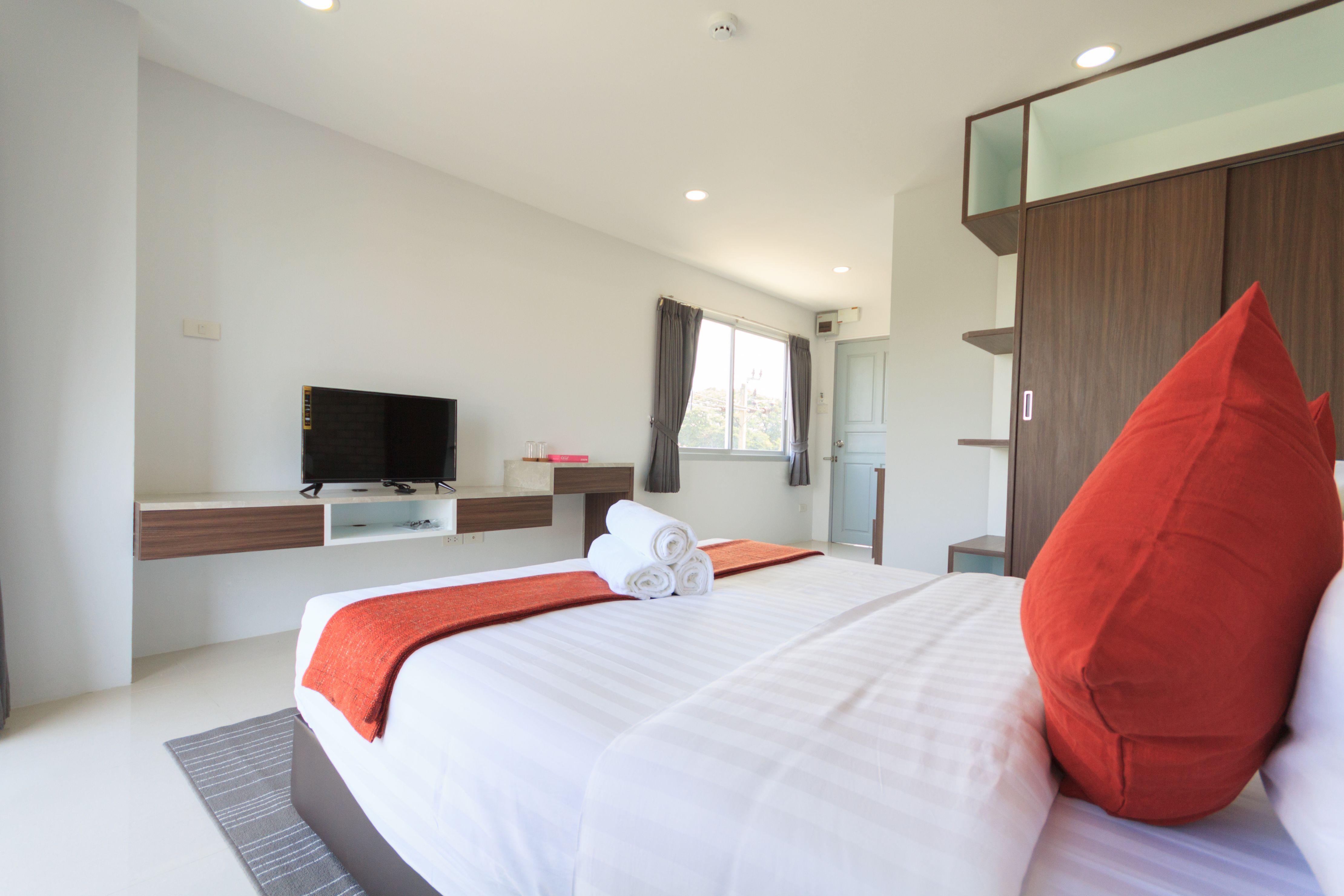 Q Space Residence Bangkok Dış mekan fotoğraf