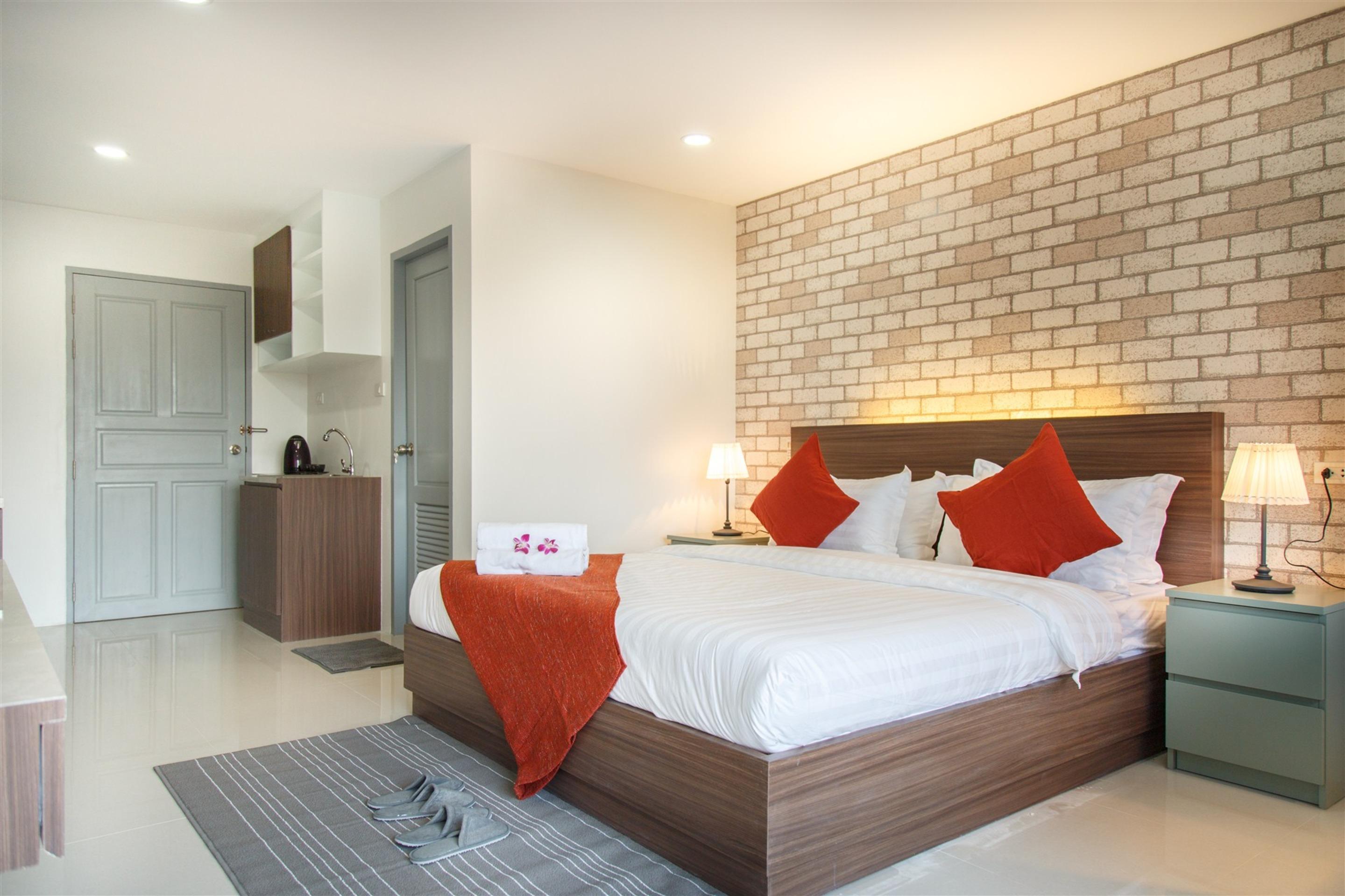 Q Space Residence Bangkok Dış mekan fotoğraf