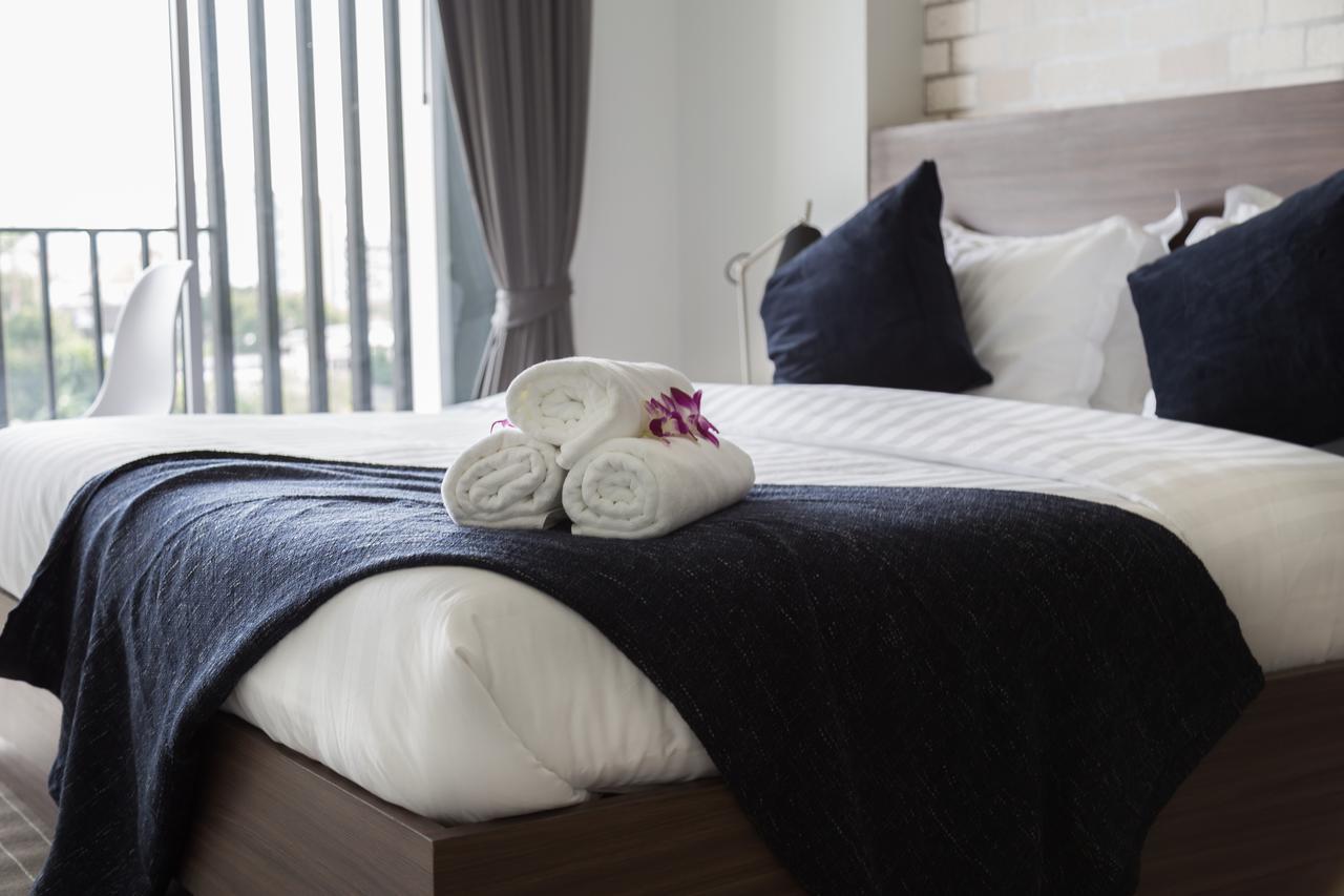 Q Space Residence Bangkok Dış mekan fotoğraf